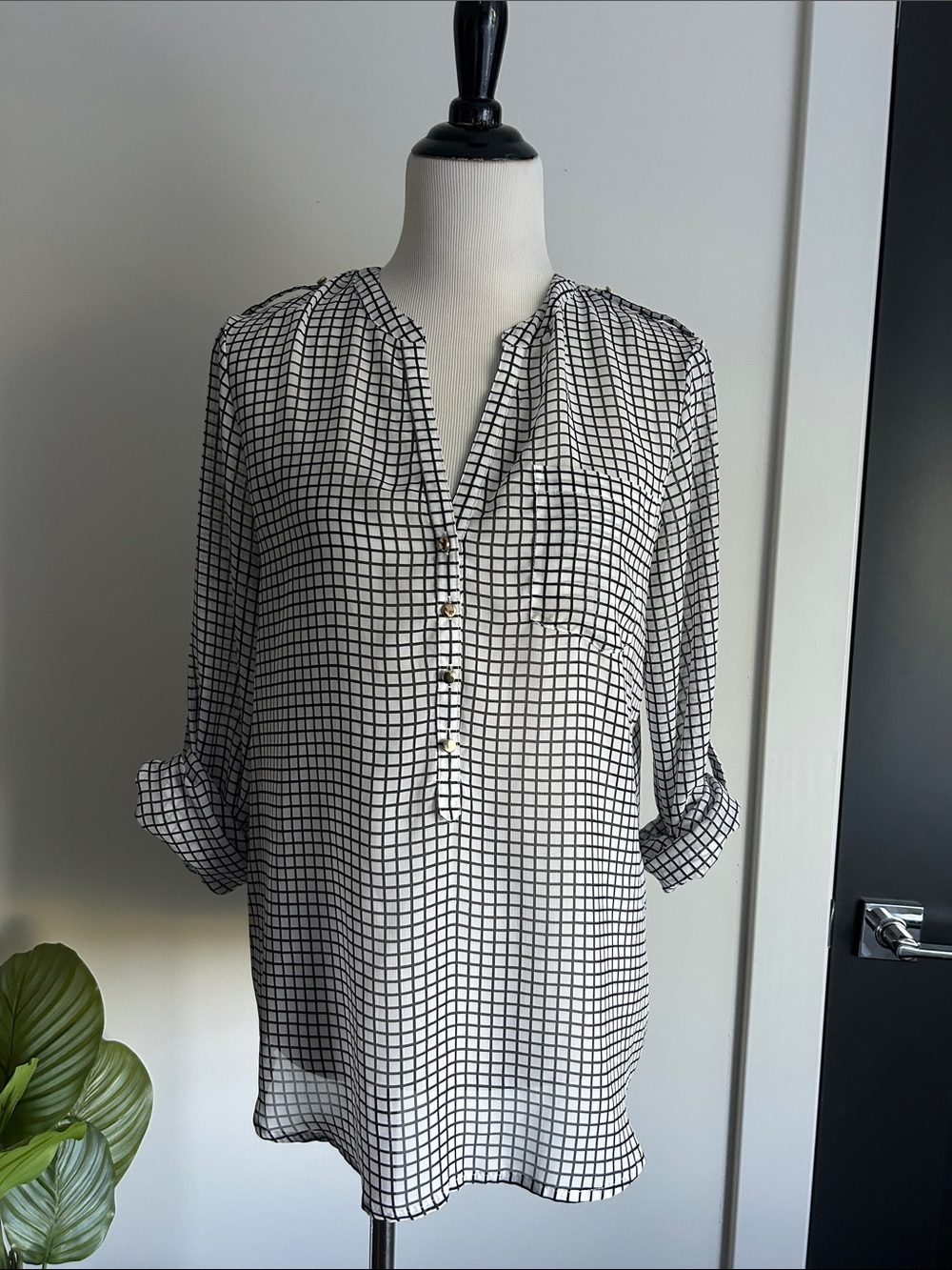 Apt 9 M polyester sheer 3/4 sleeve Black & White Grid Print Blouse
